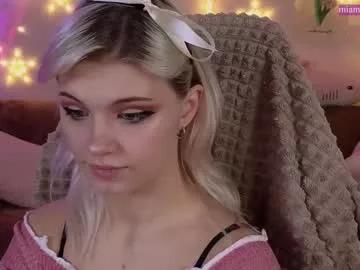 moonlight_mia from Chaturbate is Freechat