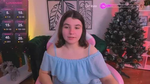 violashy from Cherry is Freechat