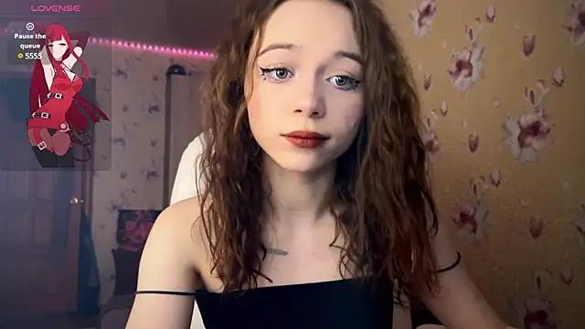 _SofiaBrown from StripChat is Freechat