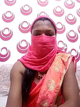 Aisha-khan from StripChat is Freechat