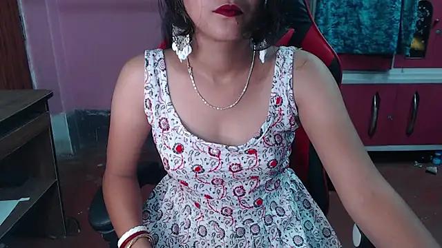 Angel_Alison_ from StripChat is Freechat