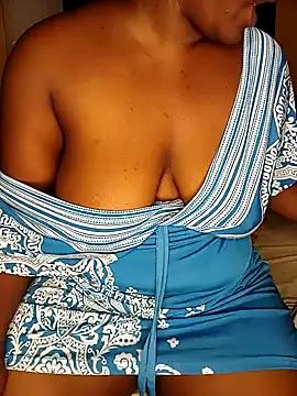 BlackMoana from StripChat is Freechat