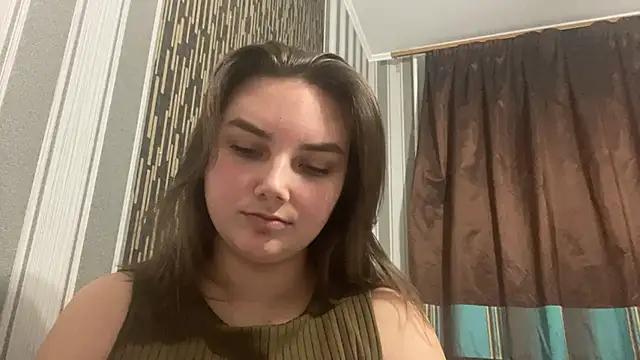 Dreamyblushfairy from StripChat is Freechat