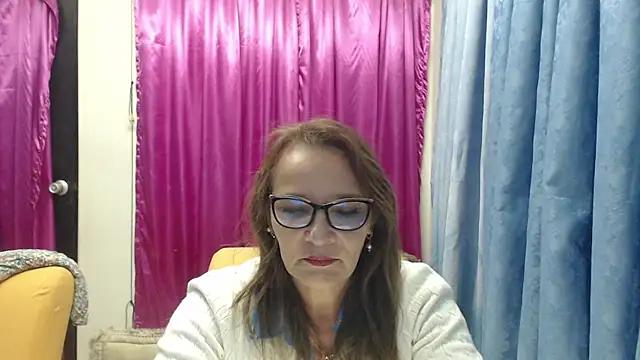 HAIRY_MATURE from StripChat is Freechat