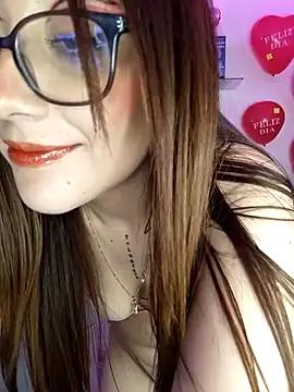 Luna_SofiaXX from StripChat is Freechat