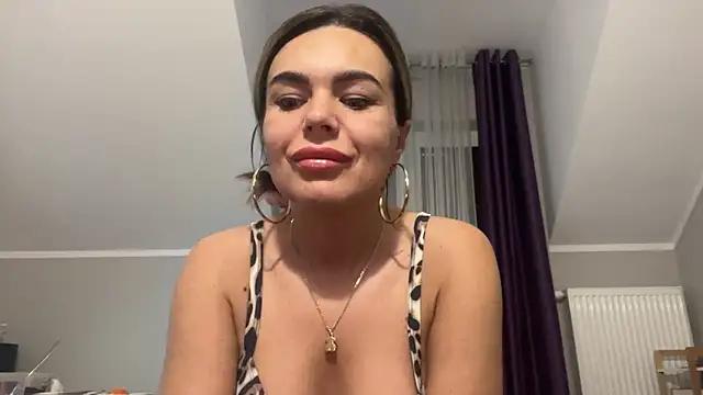 mina_sugar from StripChat is Freechat