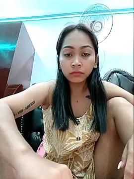 Naughty_lhang from StripChat is Freechat