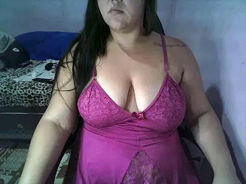 Paolaa_hoot from StripChat is Freechat