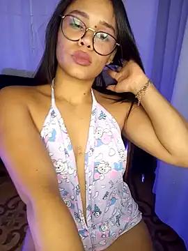 Sexy-manyu from StripChat is Freechat