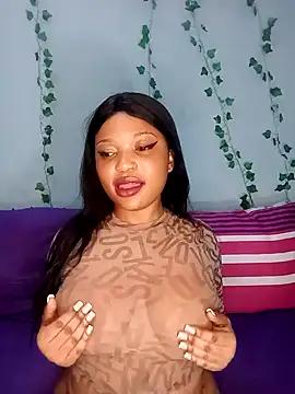 Sugartonguexx from StripChat is Freechat