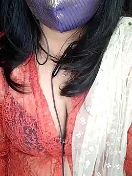 Tamil_telugu_kan_ammu from StripChat is Freechat