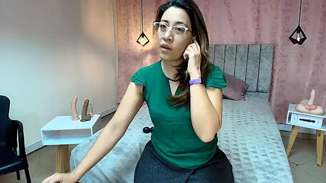 VioletaScott_ from StripChat is Freechat