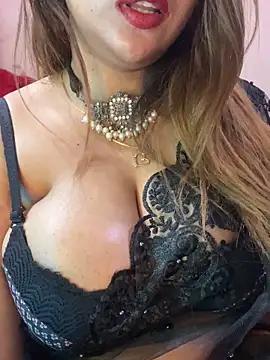 Wildbitchfucks from StripChat is Freechat